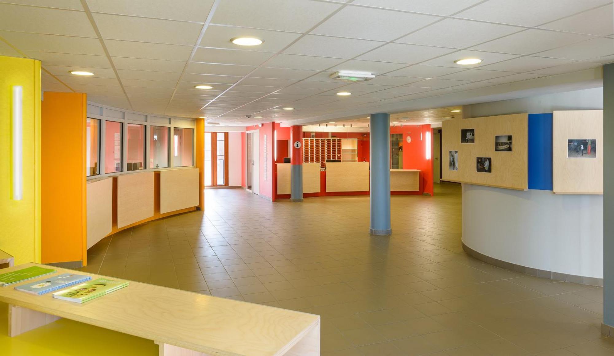 Hostel Centre International De Sejour Andre Wogenscky Saint-Etienne  Zewnętrze zdjęcie